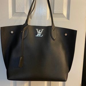 #SOLD!!!! Louis Vuitton LockMe Tote